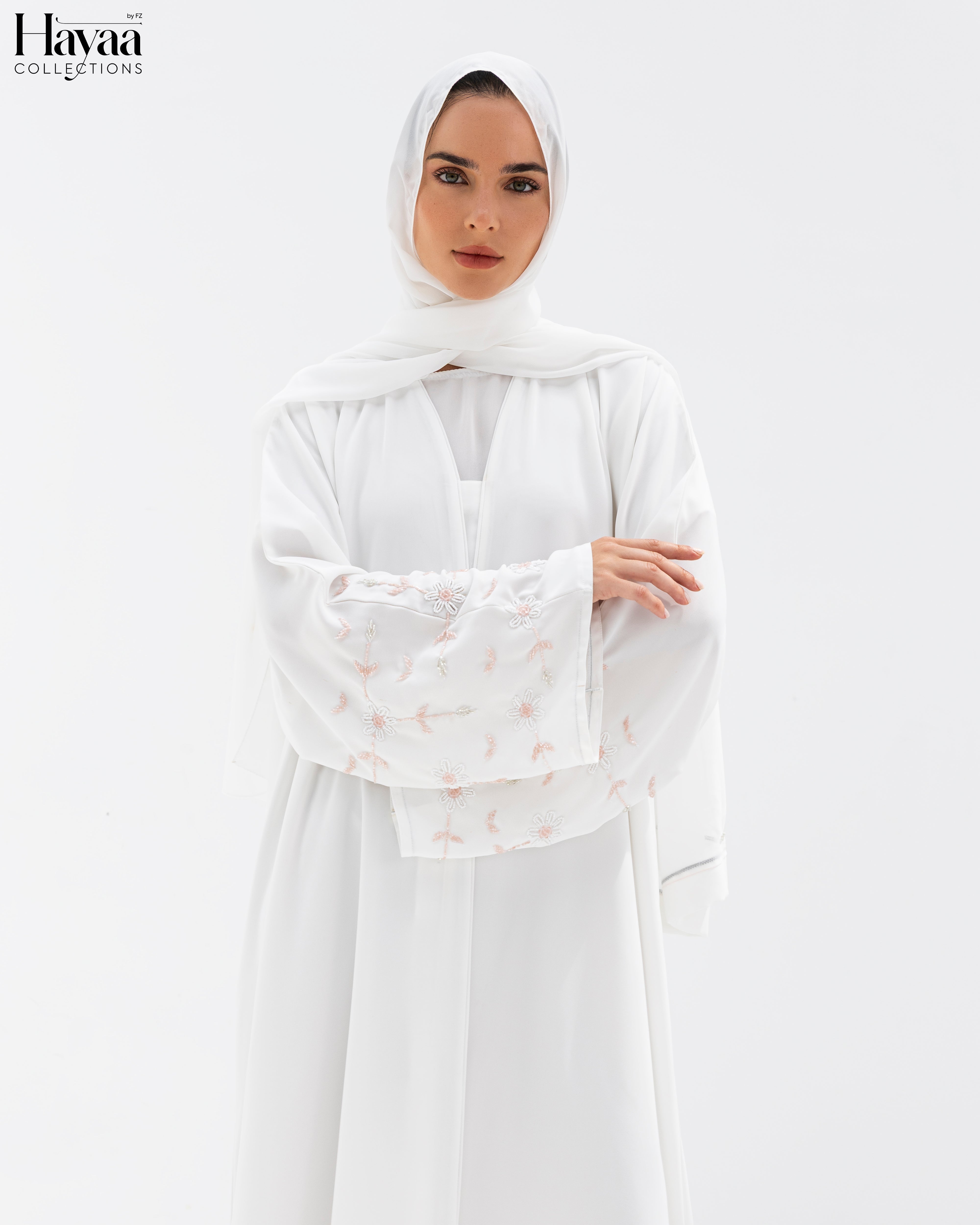 Maysa White Abaya