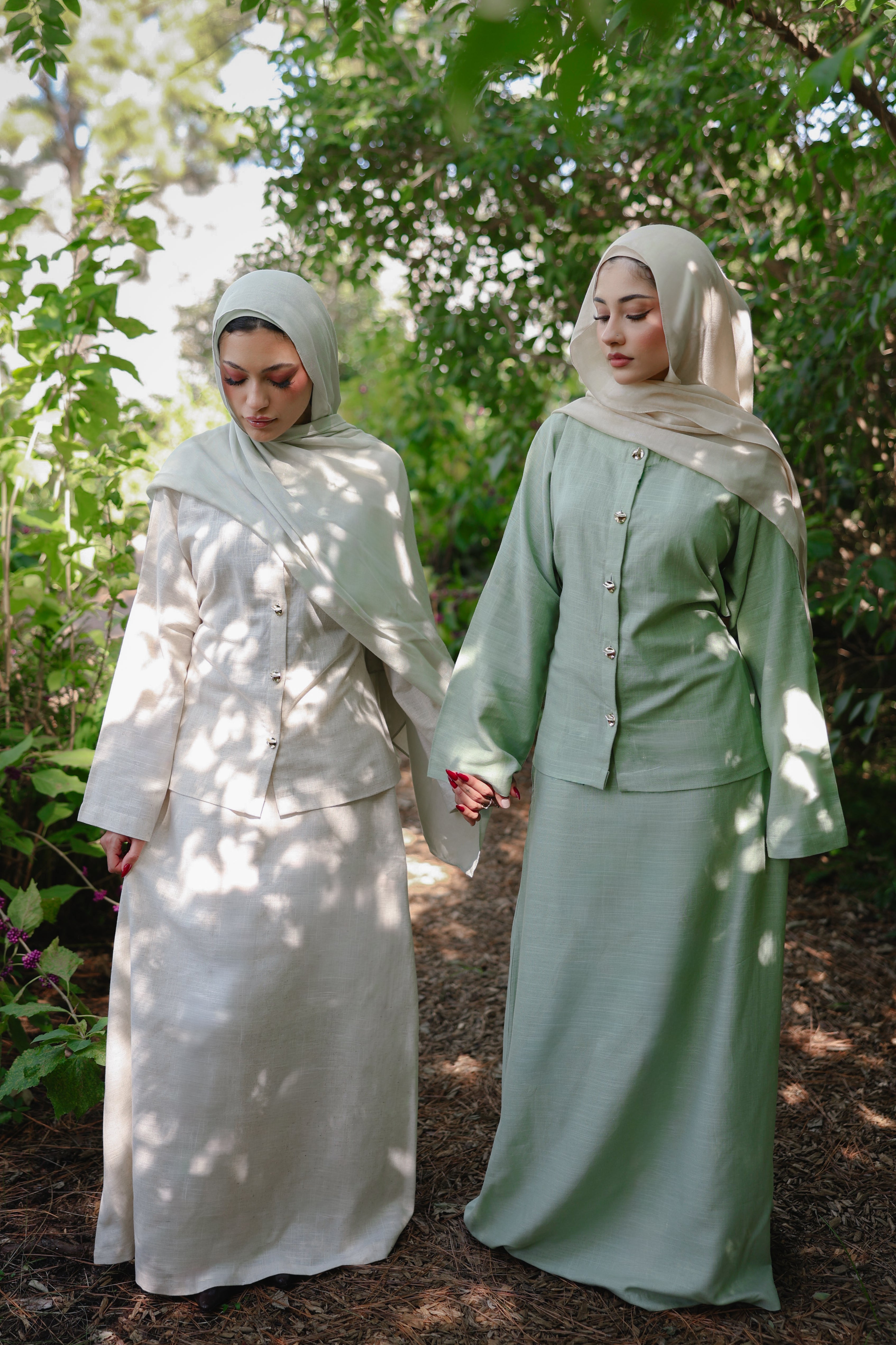 Leina Beige Skirt Set
