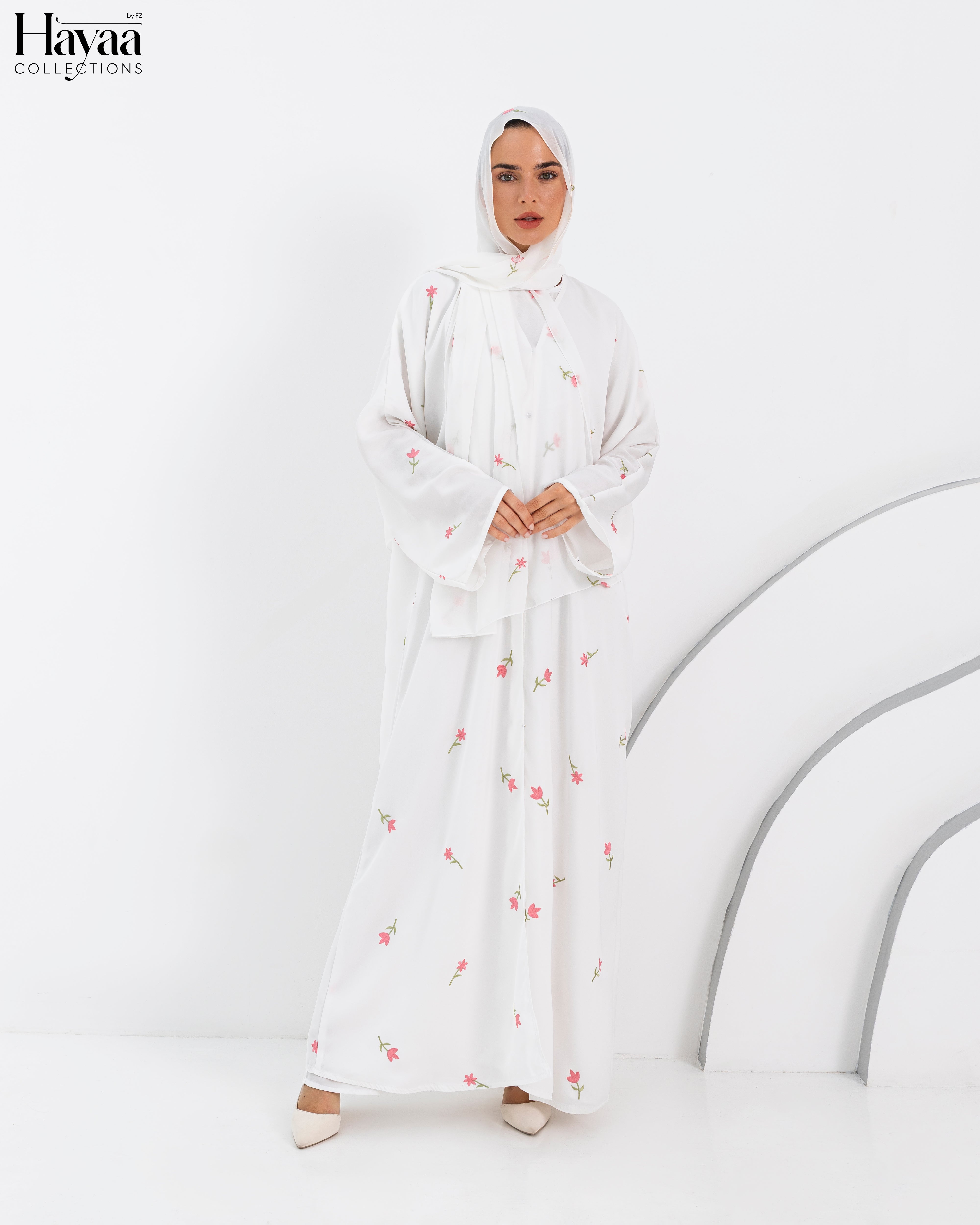 Dalia White Embroidered Abaya