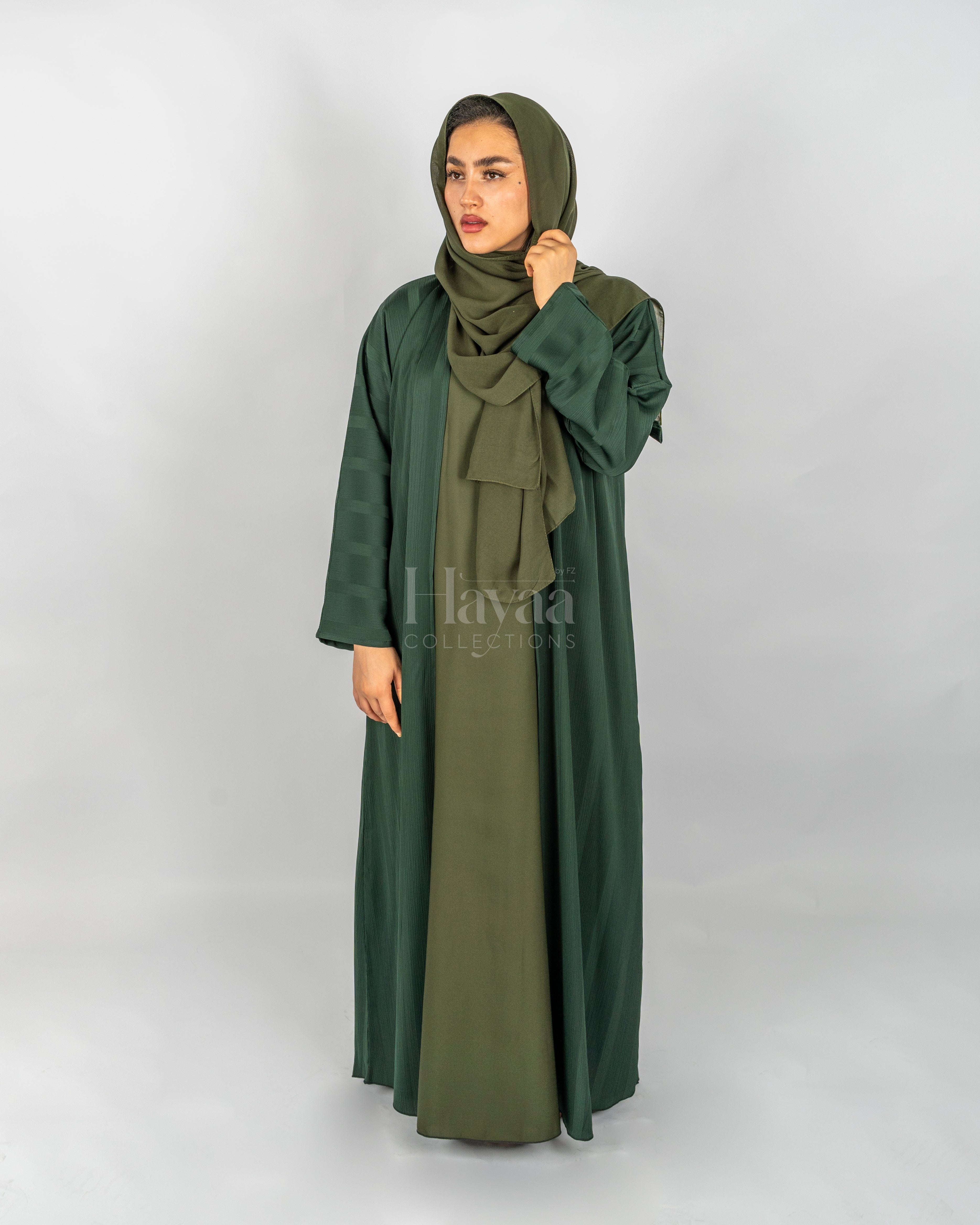 Inaya Dark Green Open Abaya Set front view