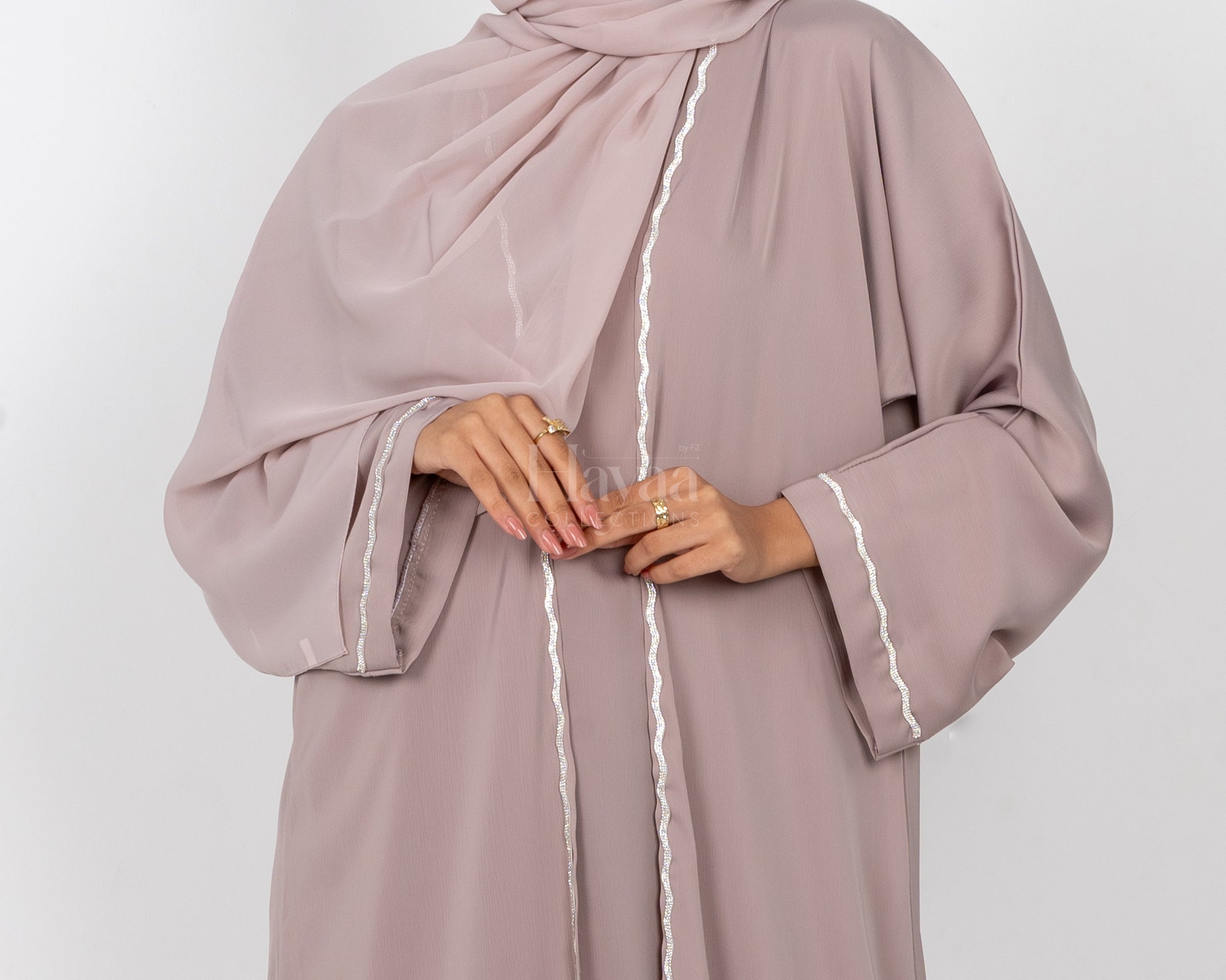 Aziza Beige Open Abaya Set close up