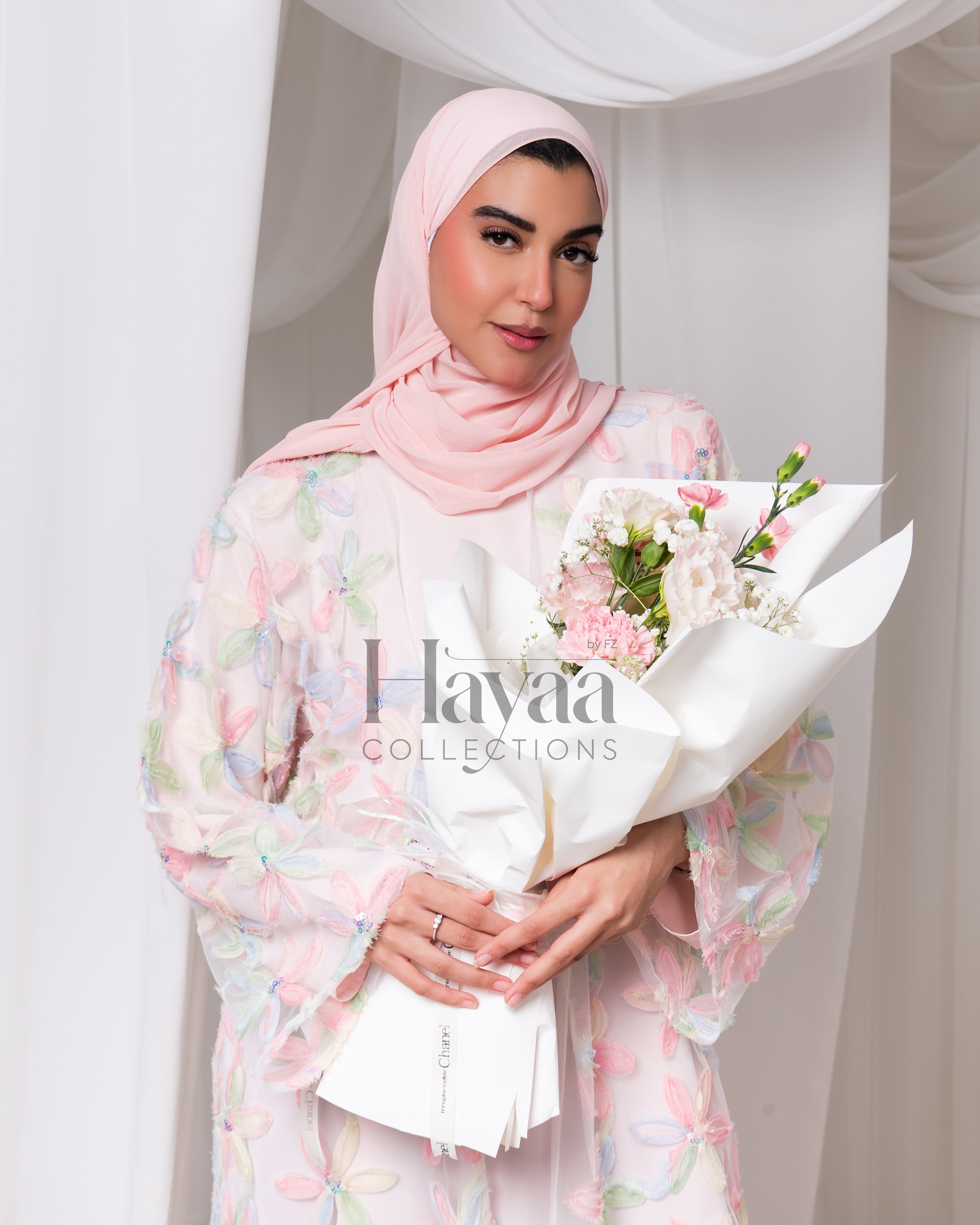 Liyana Light Pink Organza Printed Floral Open Abaya With Inner