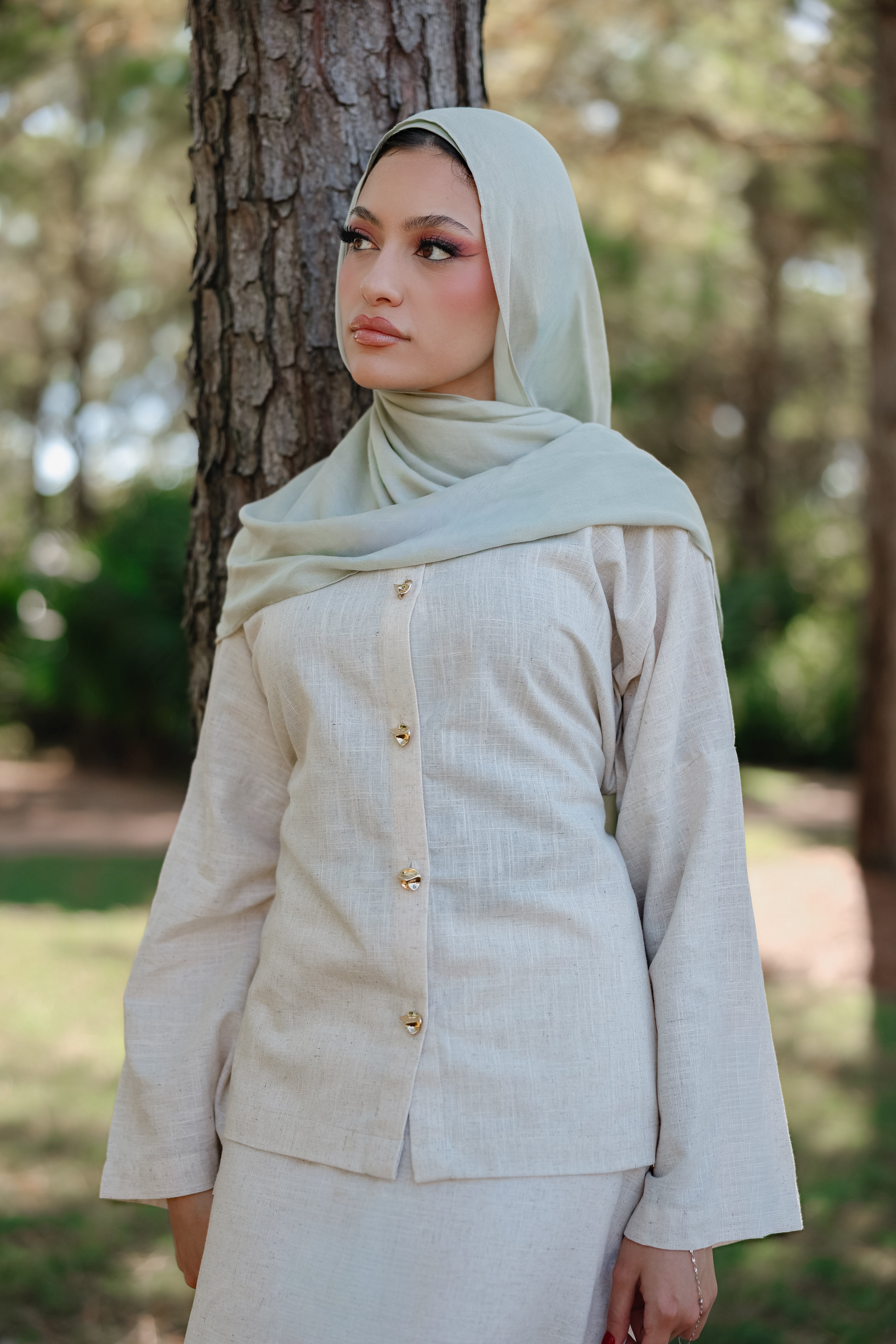 Leina Beige Skirt Set